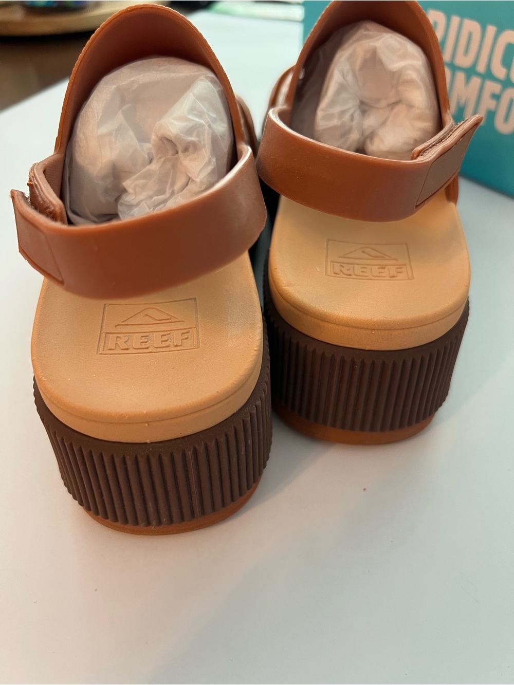 Reef Water Vista High Brown Dual-Strap Platform Sandals - Picture 4 of 10